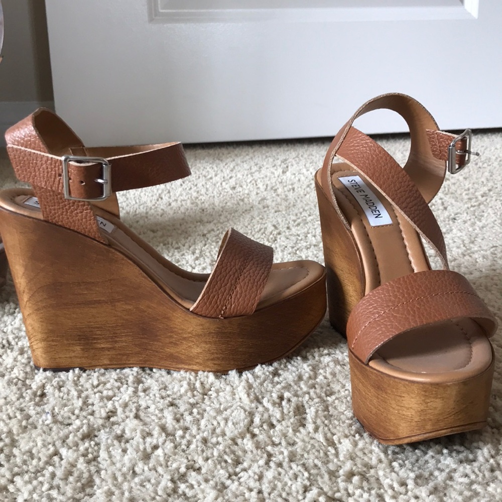 Steve Madden Wooden Wedges
